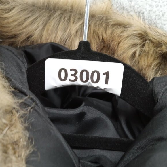 Celebrity Pink Coat Womens‎ Small Black Fitted Streetwear Quilted Faux Fur Hood - Picture 10 of 10